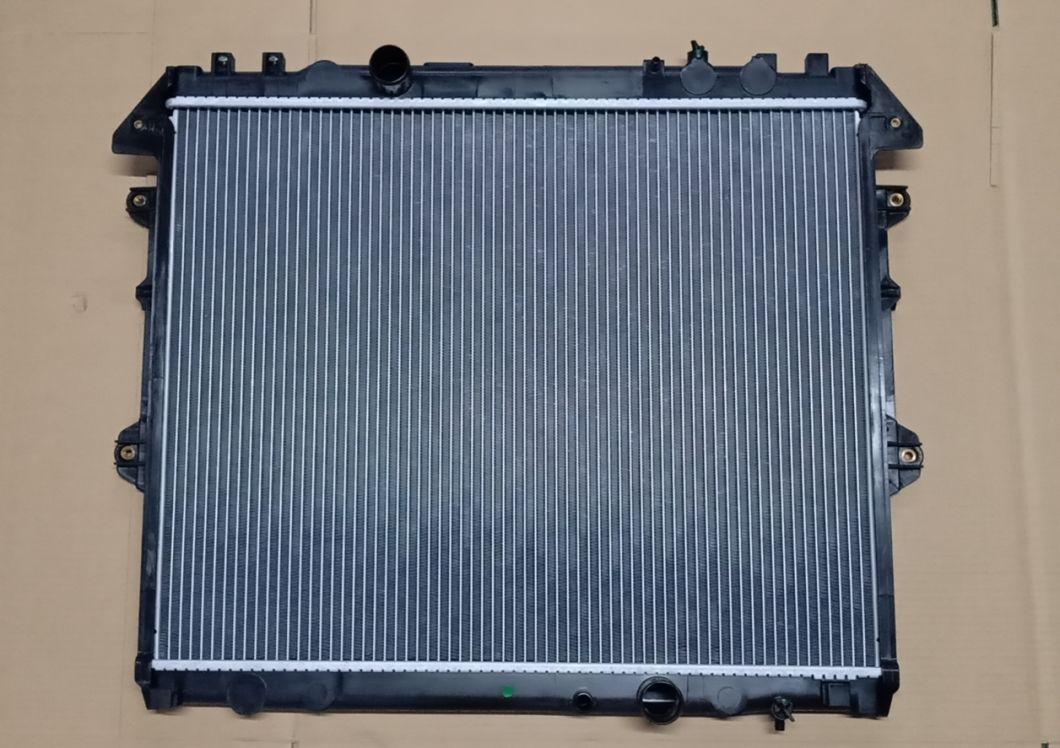 for Toyota Hilux Auto Parts Cooling System Aluminum Water Tank Radiator ...